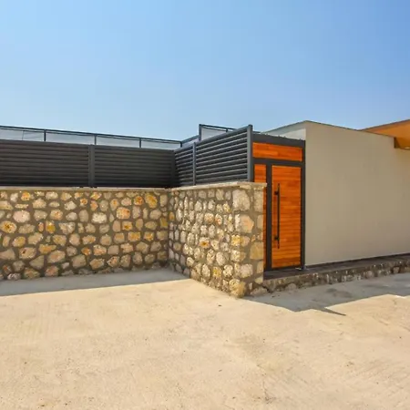 Uzumlu Village 2 Bedroom 2683 *